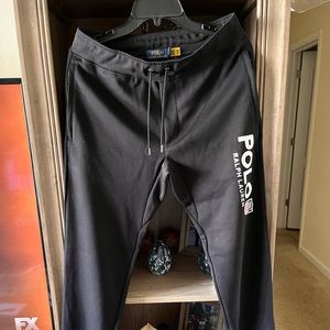 NWT Polo tech jogger bottom w/white letters.top also avail in a med in closet.
